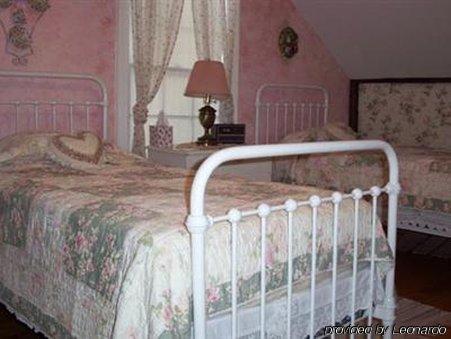 Tumble Inn Schroon Lake Экстерьер фото